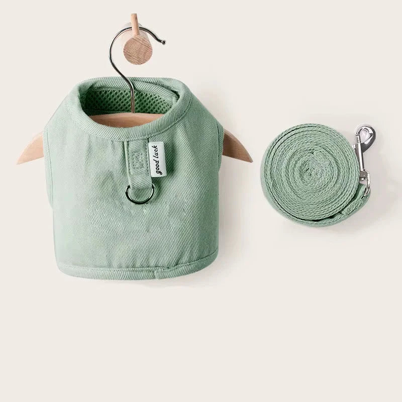 Purrta escape proof cat harness and leash set in pine forest green — flat lay showing vest harness with D-ring and matching leash